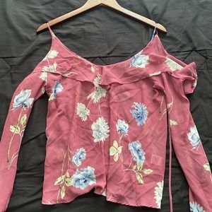 Open shoulder pink see-through blouse